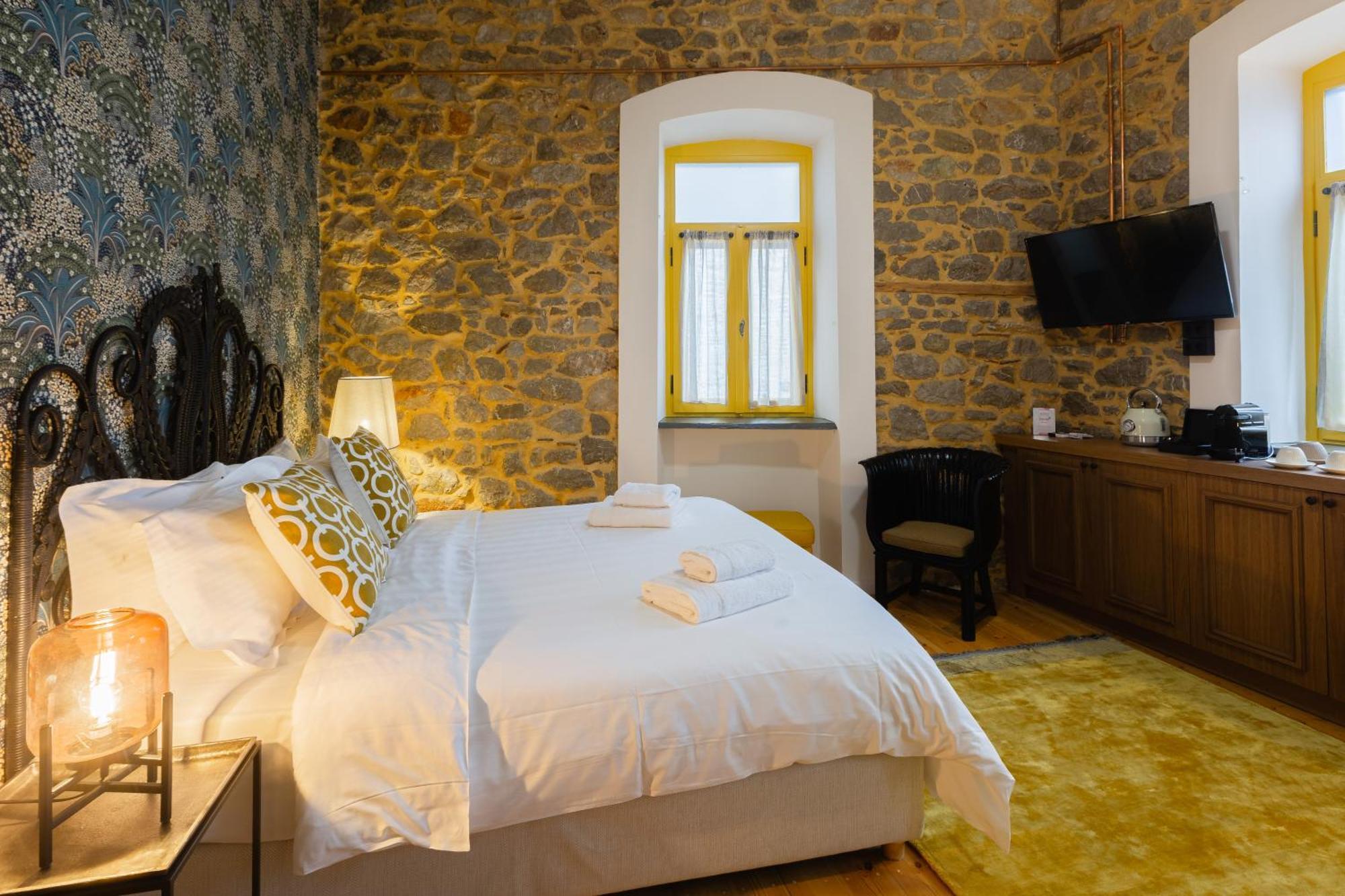Archo Nafplio Suites & Rooms Ngoại thất bức ảnh